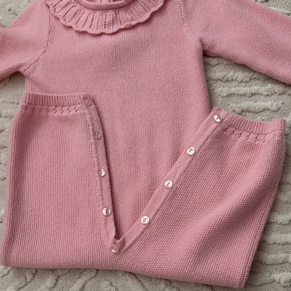 Janie and Jack knit one